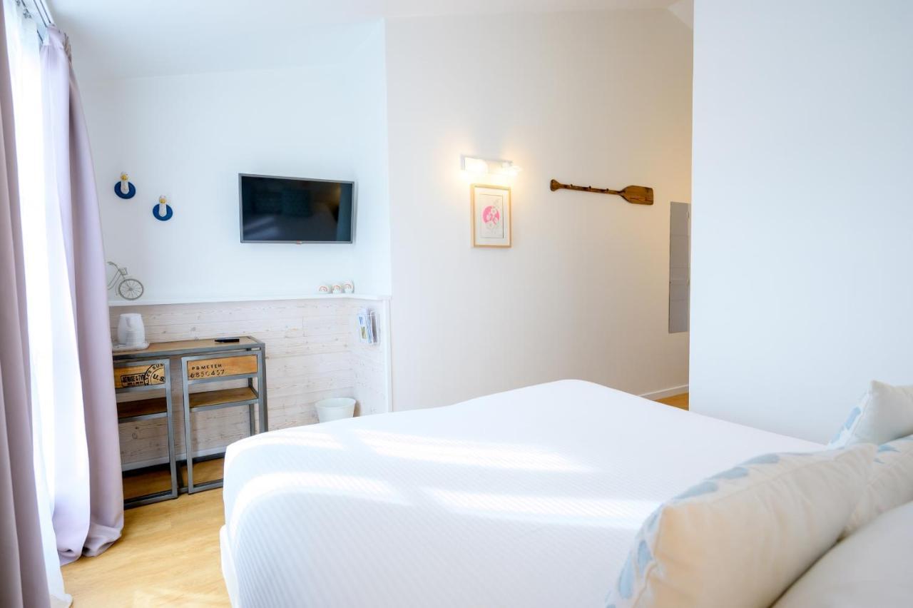 La Jetee Hotel